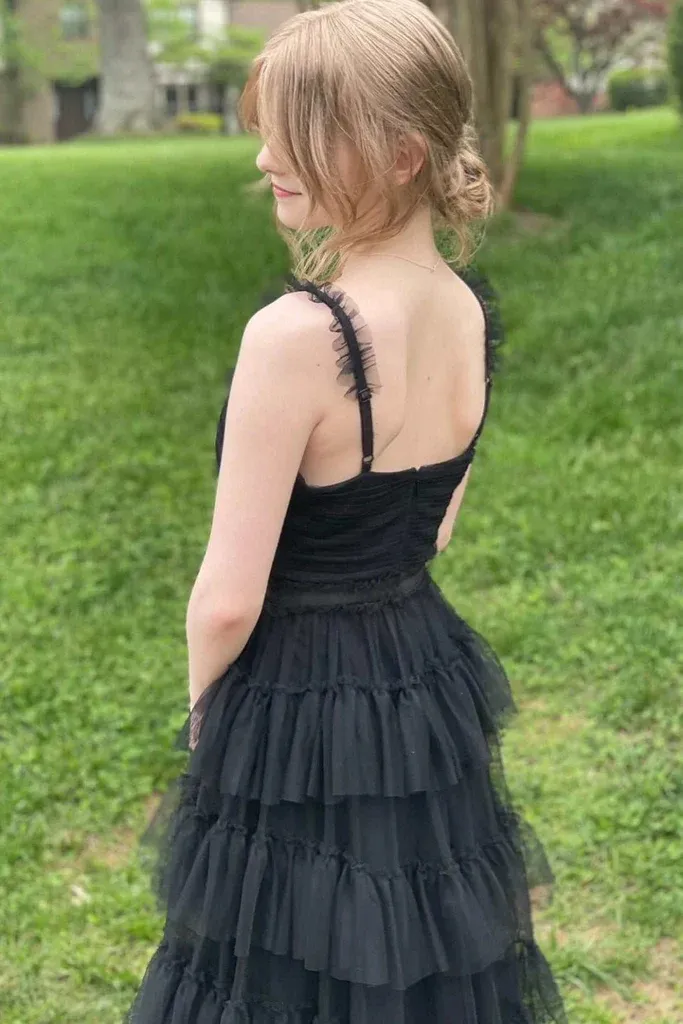 Chic A Line V Neck Black Tulle Layered Prom Dress