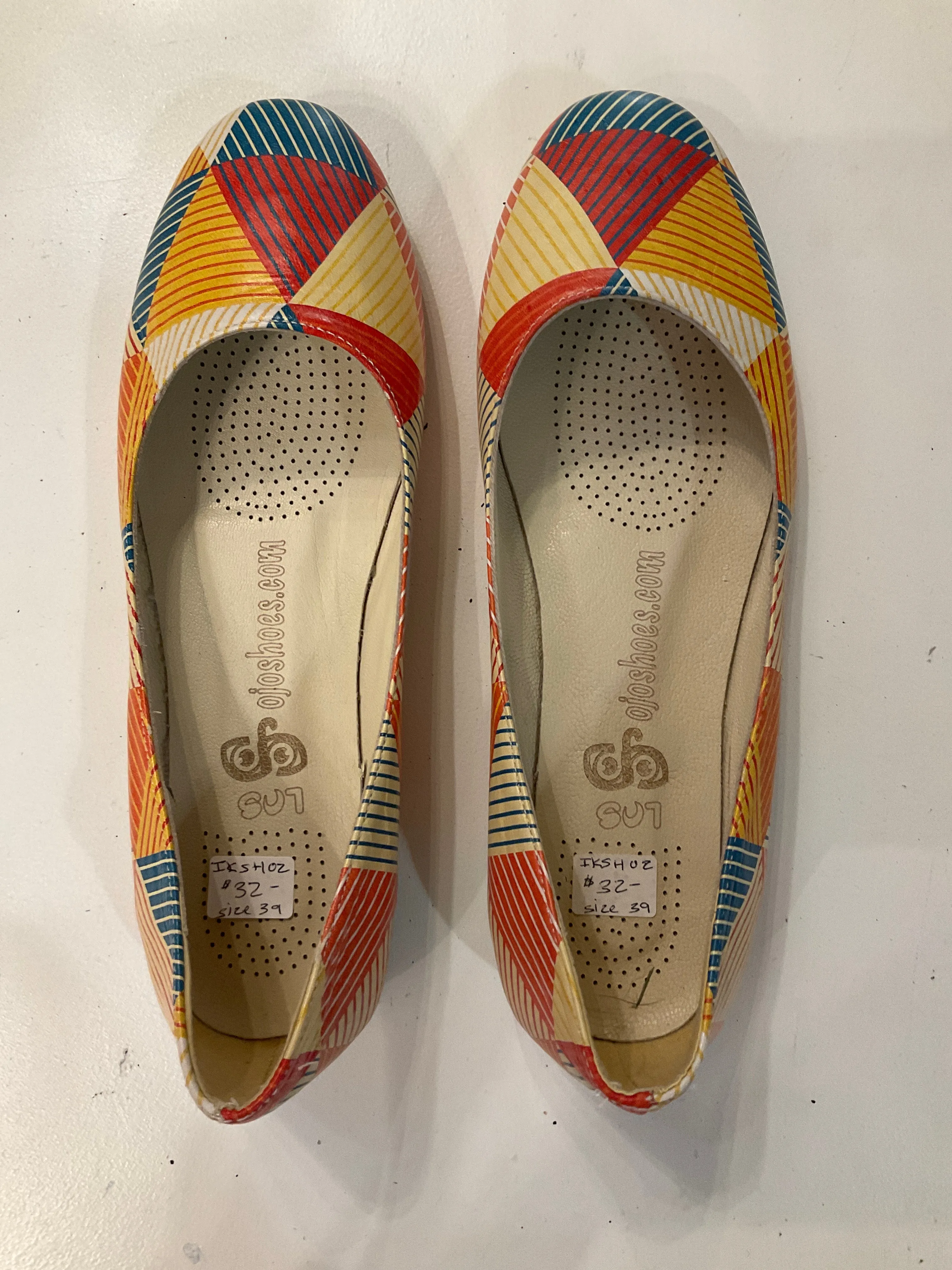 {{Client Code}} MULTI SOJOSHOES FLATS, 39